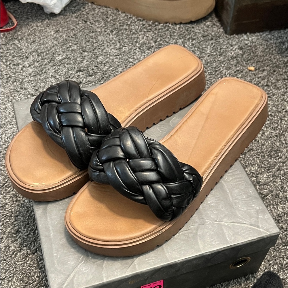 Women's Black Braided Slide Sandals